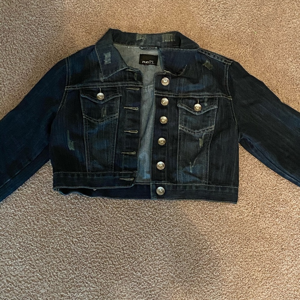 Jean jacket - Picture 3 of 5
